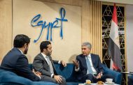 وزير السياحة يلتقي مع رئيس هيئة قطر للسياحة لتعزيز أوجه التعاون المشترك