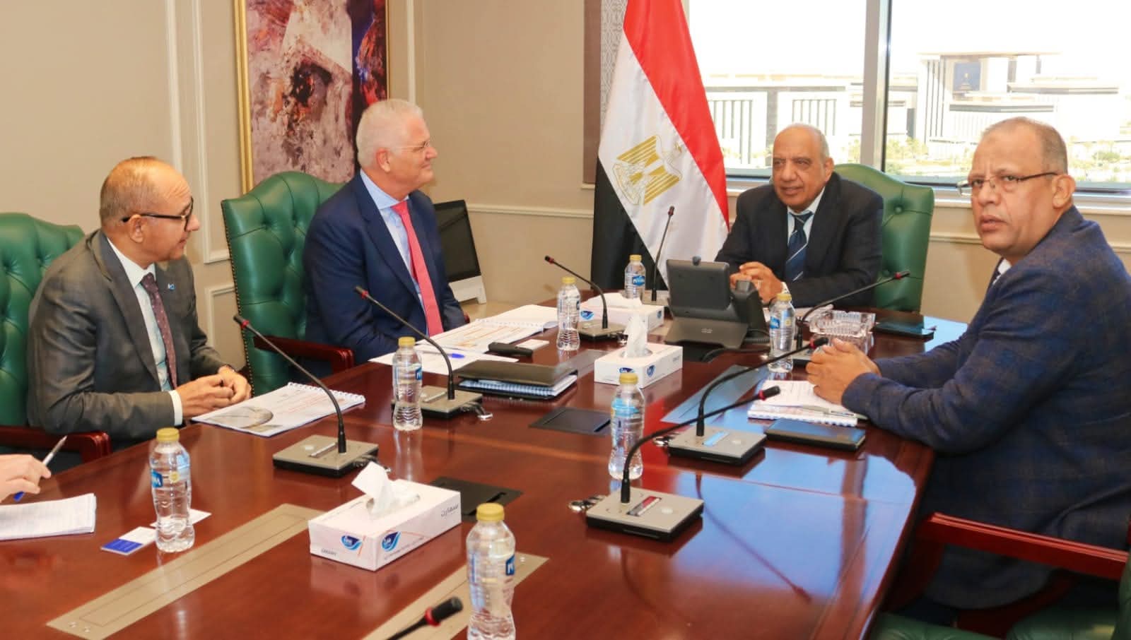 عصمت يبحث مع تحالف 