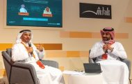 كاتب سعودي بالشارقة للكتاب : المسرح العربي فى حاجة إلى نصوص جديدة تستمد موضوعاتها من الواقع المحلي