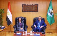 وزيرة التضامن تبحث تعزيز سبل التعاون المشترك مع محافظ الفيوم