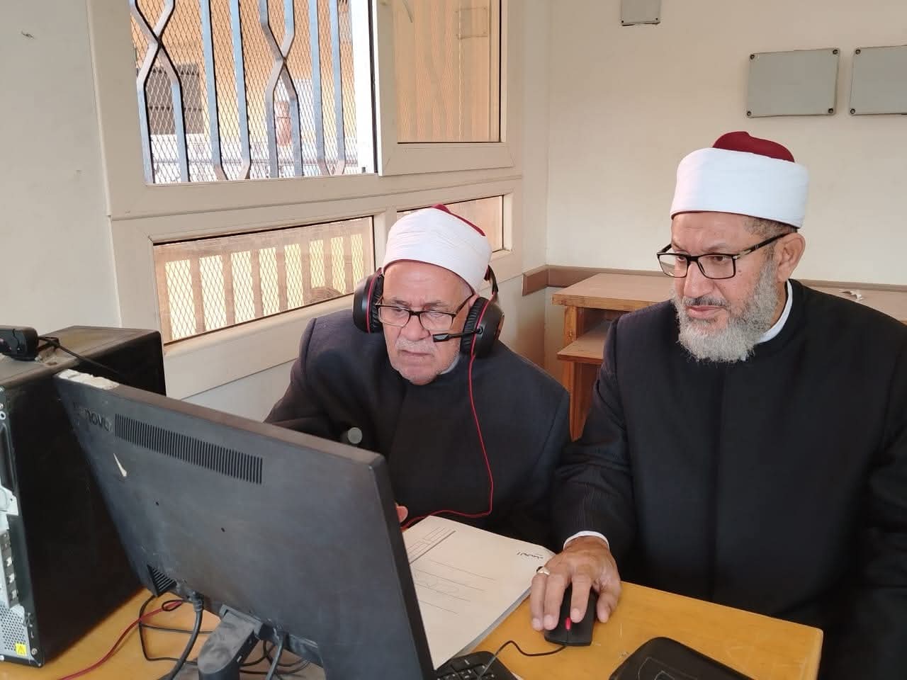 وفد متابعة أعمال مسابقة الإمام الأكبر يصل منطقة المنوفية الأزهرية