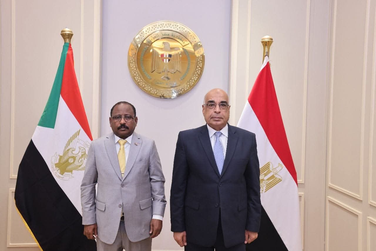 وزير العدل يستقبل نظيره السودانــي لبحث سُبل تعزيز التعاون القضائي بين البلدين
