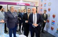 وزير التعليم يتفقد جناح 