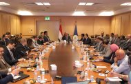 وزير السياحة يتابع المنظومة الجديدة للتأشيرة السياحية بمطارات مصر