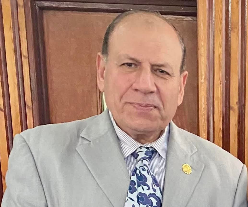 محمد سلامة يكتب.. هل التسبيح يرد القدر ؟