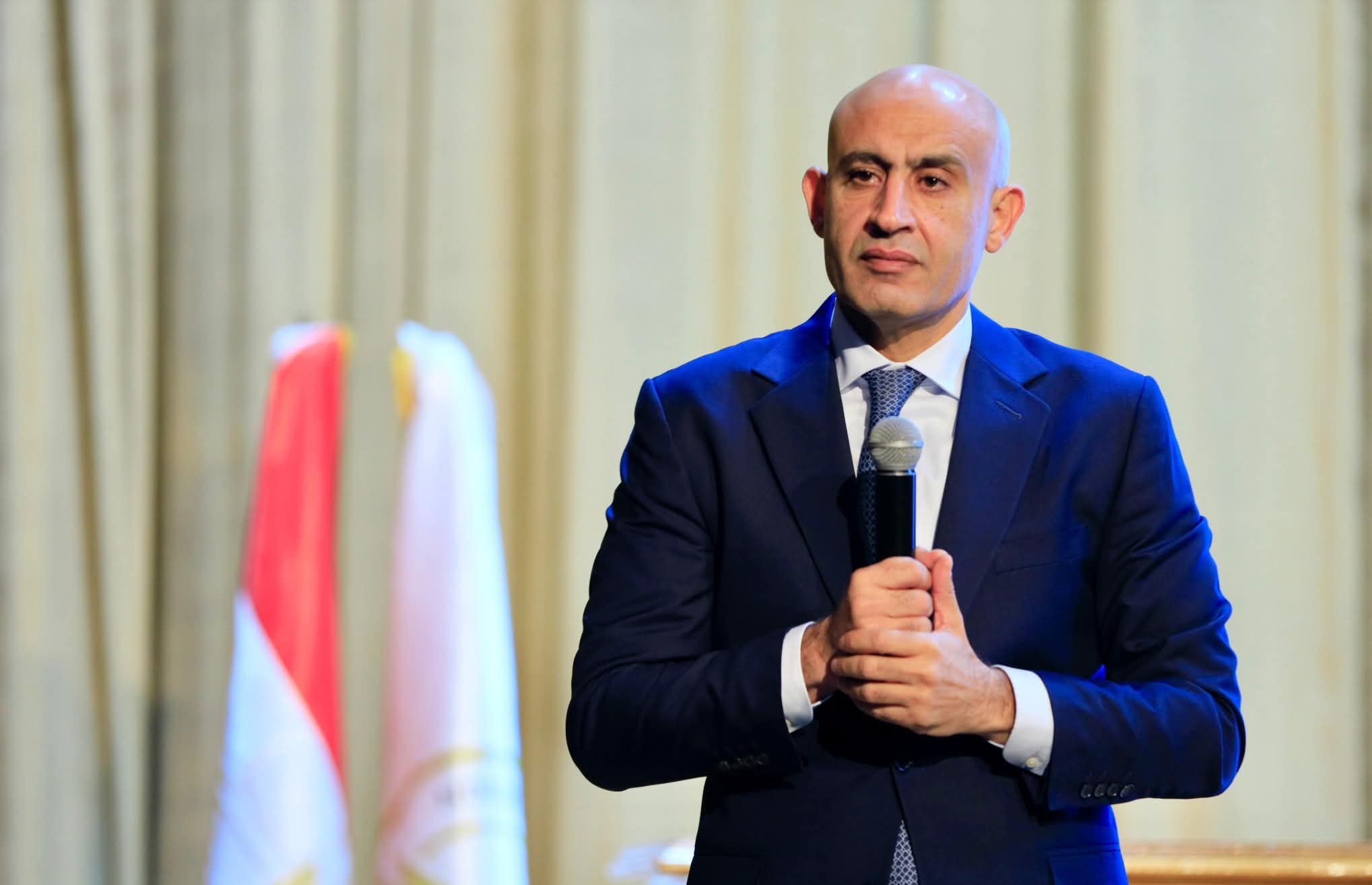 التعليم تقرر وضع مدرسة 