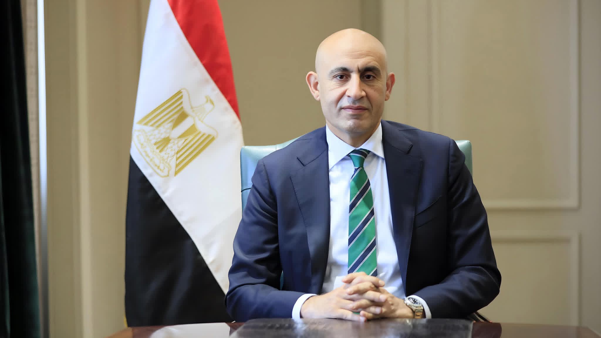 عبد اللطيف يصدر قرارًا لإعادة نظام الدراسة والامتحانات بمدارس المتفوقين