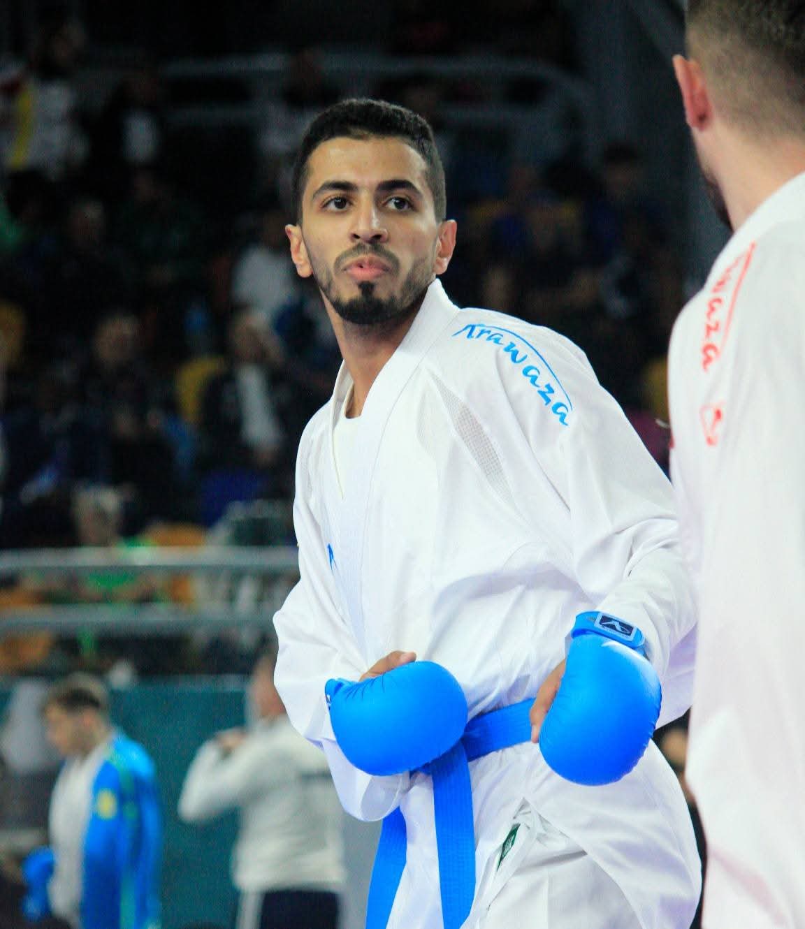 بطل العالم زياد الغريب يشعل منافسات بطولة العالم ويتأهل لثمن النهائي بجدارة
