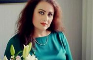 نبيلة متوج تكتب.. عشق وقمر