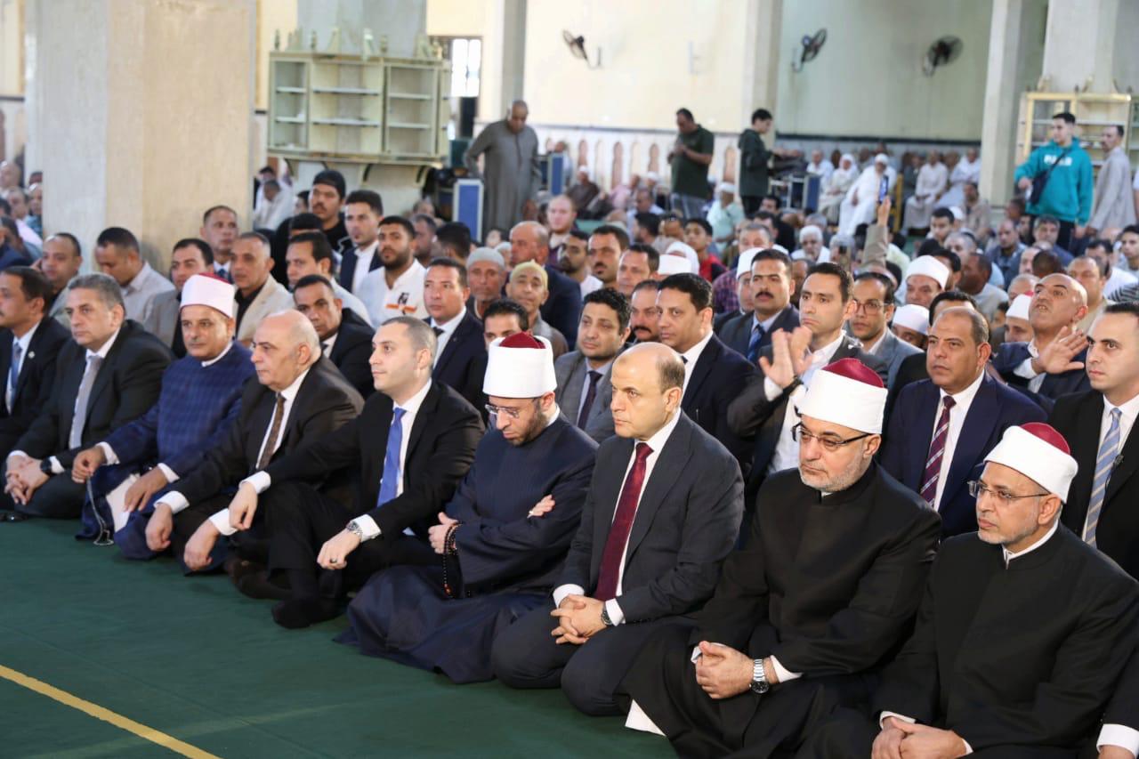 وزير الأوقاف يشارك في احتفالات محافظة كفر الشيخ بعيدها القومي