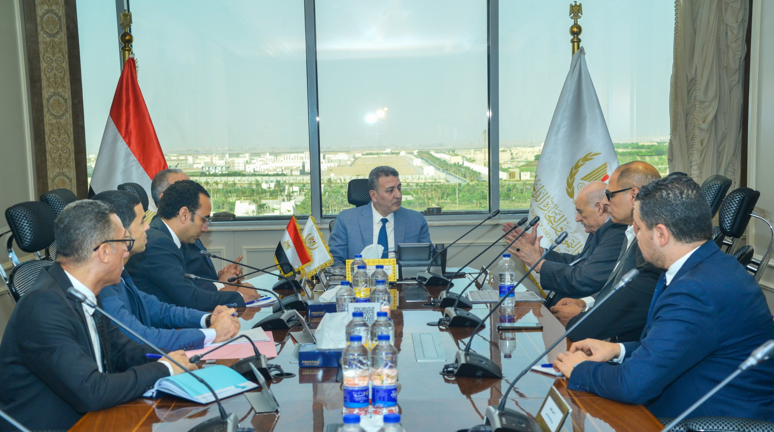 متابعة انتظام عمل المنظومة التموينية وخاصة الخبز المدعم