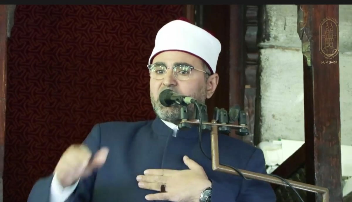سورة النحل.. تقدم نموذجاً مجتمعياً متكاملاً والتنظيم الهندسي العجيب للنحل درس في التخطيط وحسن العمل