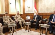 محافظ كفرالشيخ يستقبل مدير جمعية المحاربين القدماء وضحايا الحرب