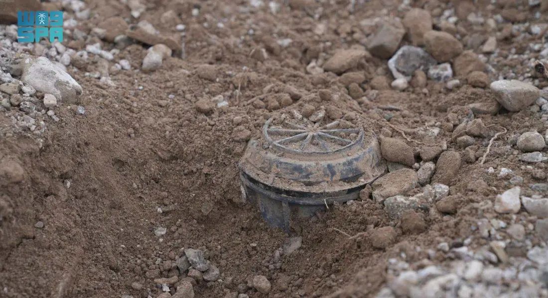 نزع الألغام العشوائية باليمن وتعلن عن تطهير أراضيها من 524.6 ألف لغم منذ انطلاق مشروع «مسام»