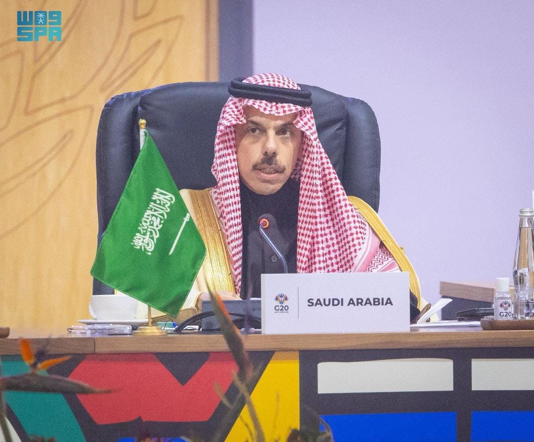 فيصل : الحاجة إلى ضمان العدالة والإنصاف في الوصول إلى الموارد الحيوية واستثمارها بما يعزز حماية البيئة