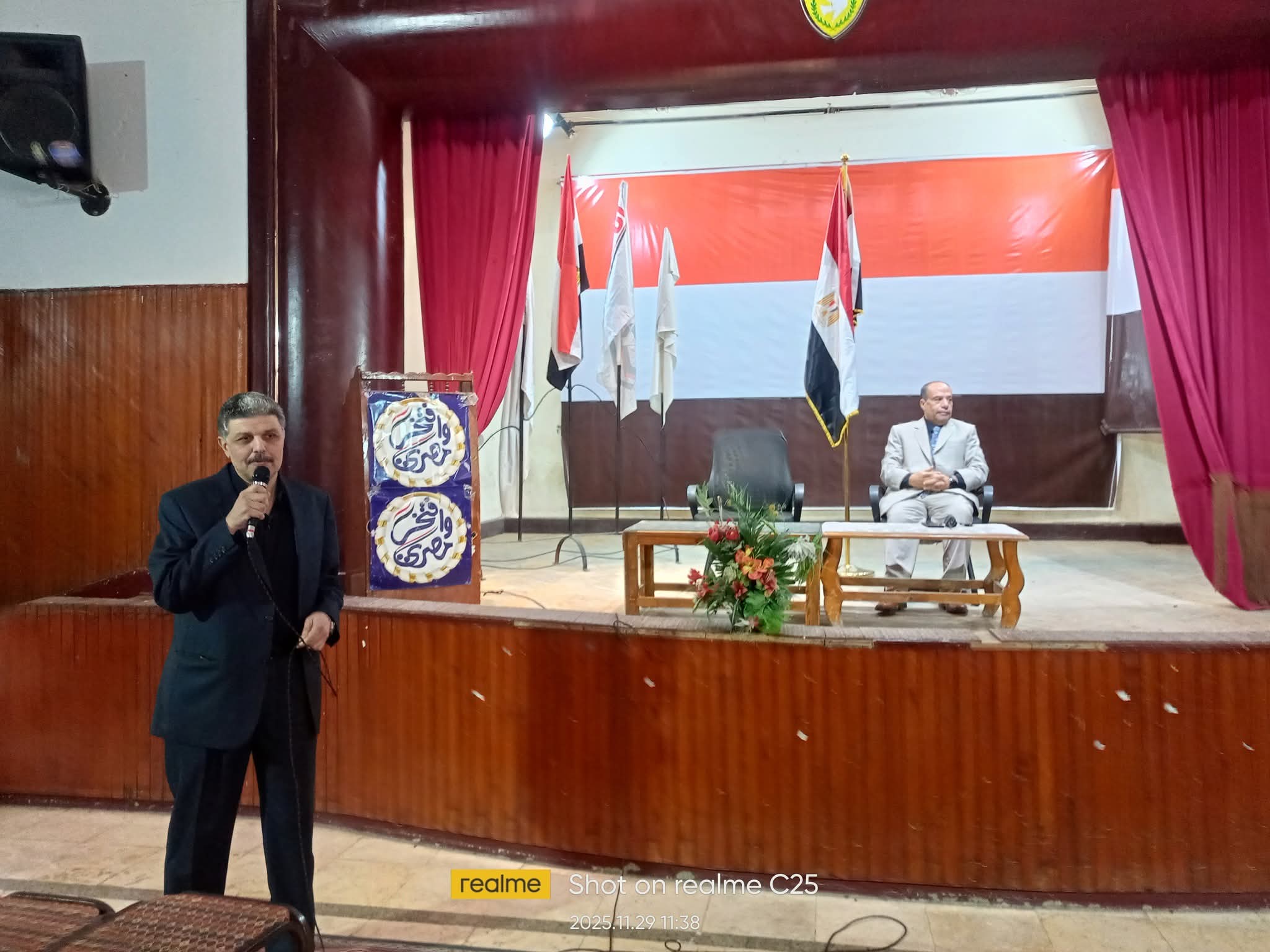 ورشة عمل حول شئون الطلاب والعاملين بمدرسة كلية السلام الرسمية للبنات