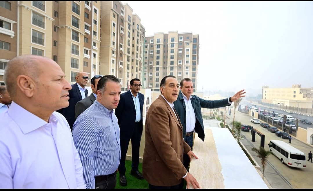 رئيس الوزراء يتفقد مشروع 