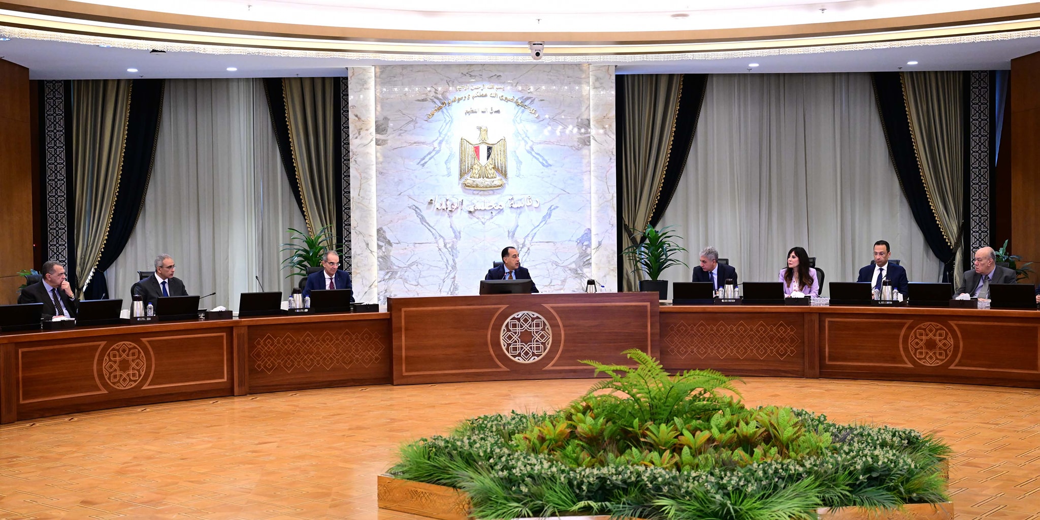 مدبولى يتابع جهود إتاحة المزيد من التيسيرات لإجراءات دخول السائحين من مختلف المنافذ عبر تطبيق منظومة التأشيرة الإلكترونية