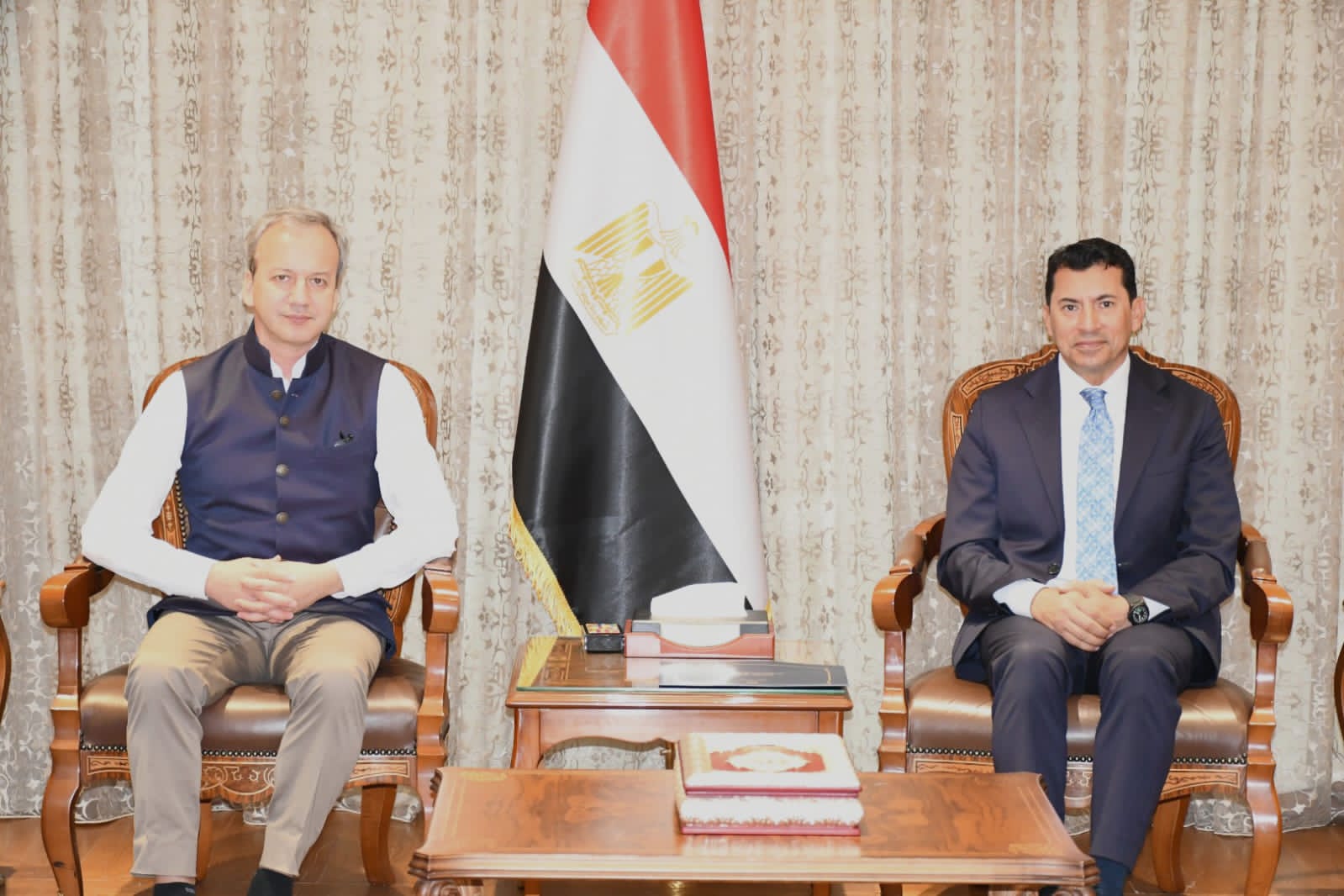 صبحى يبحث مع رئيس الاتحاد الدولي للشطرنج سبل تطوير اللعبة في مصر واستضافة البطولات العالمية