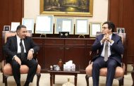وزير الثقافة يلتقي محافظ البحر الأحمر لبحث آليات تعزيز العمل الثقافي