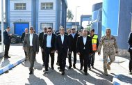 رئيس الوزراء يتفقد محطة مياه الشرب بأرض المشتل بمركز الصف.. ويضغط على زر تفعيل التشغيل