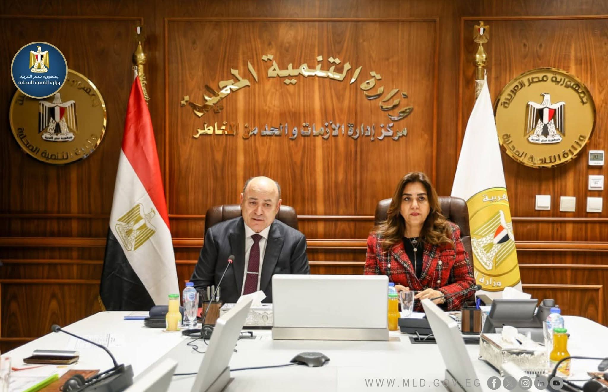 عوض تتابع ملفات تقنين أوضاع اليد على أملاك الدولة، وإزالة التعديات