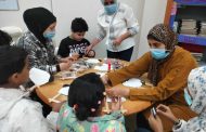 مستشفي ٥٧٣٥٧ تكرم جمعية مصر الجديدة لانشطتها التطوعية لإدخال البهجة والسرور في قلوب الاطفال