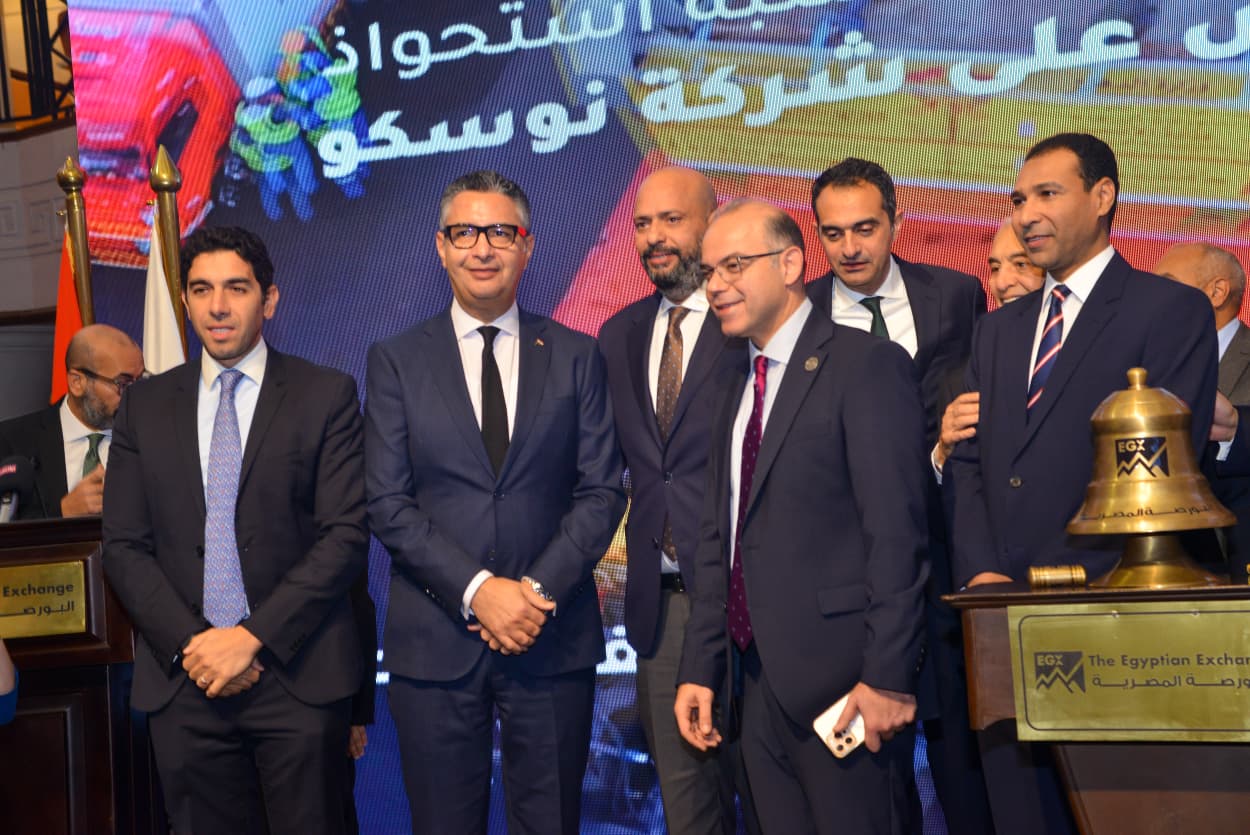 فاروق يشارك في افتتاح جلسة تداول بالبورصة المصرية بمناسبة استحواذ شركة 