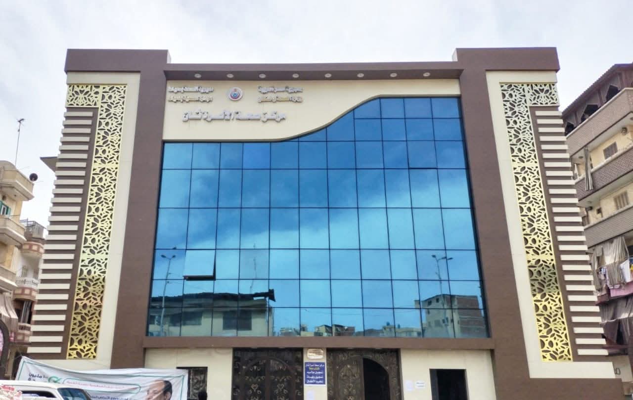 5.8 مليون خدمة طبية بمنشآت دمياط الصحية