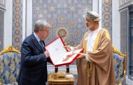 سُّلطان عُمان يمنح وسامًا من الدرجة الأولى للأمين العام للأمم المتحدة