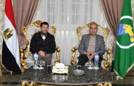 صبحي يلتقي محافظ المنيا لبحث تطوير مراكز الشباب