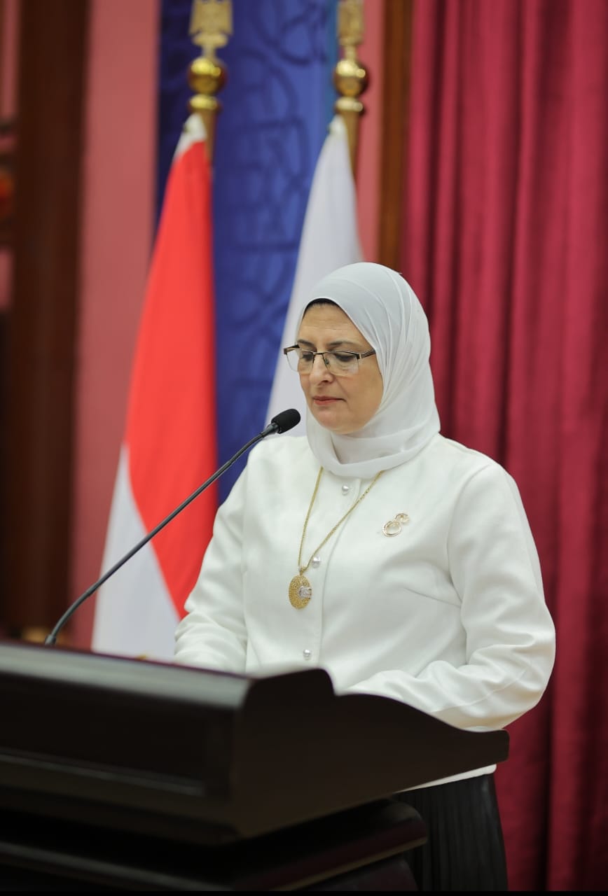 عميدة طب بنات الأزهر: نُخرج أطباء يحملون رسالة الطب ممزوجة بقيم الأزهر الوسطية إلى العالم