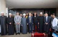 وزير الأوقاف ومحافظ الأقصر يؤديان صلاة الجمعة بمسجد السيد يوسف الحجاجي احتفالًا بالعيد القومي للمحافظة