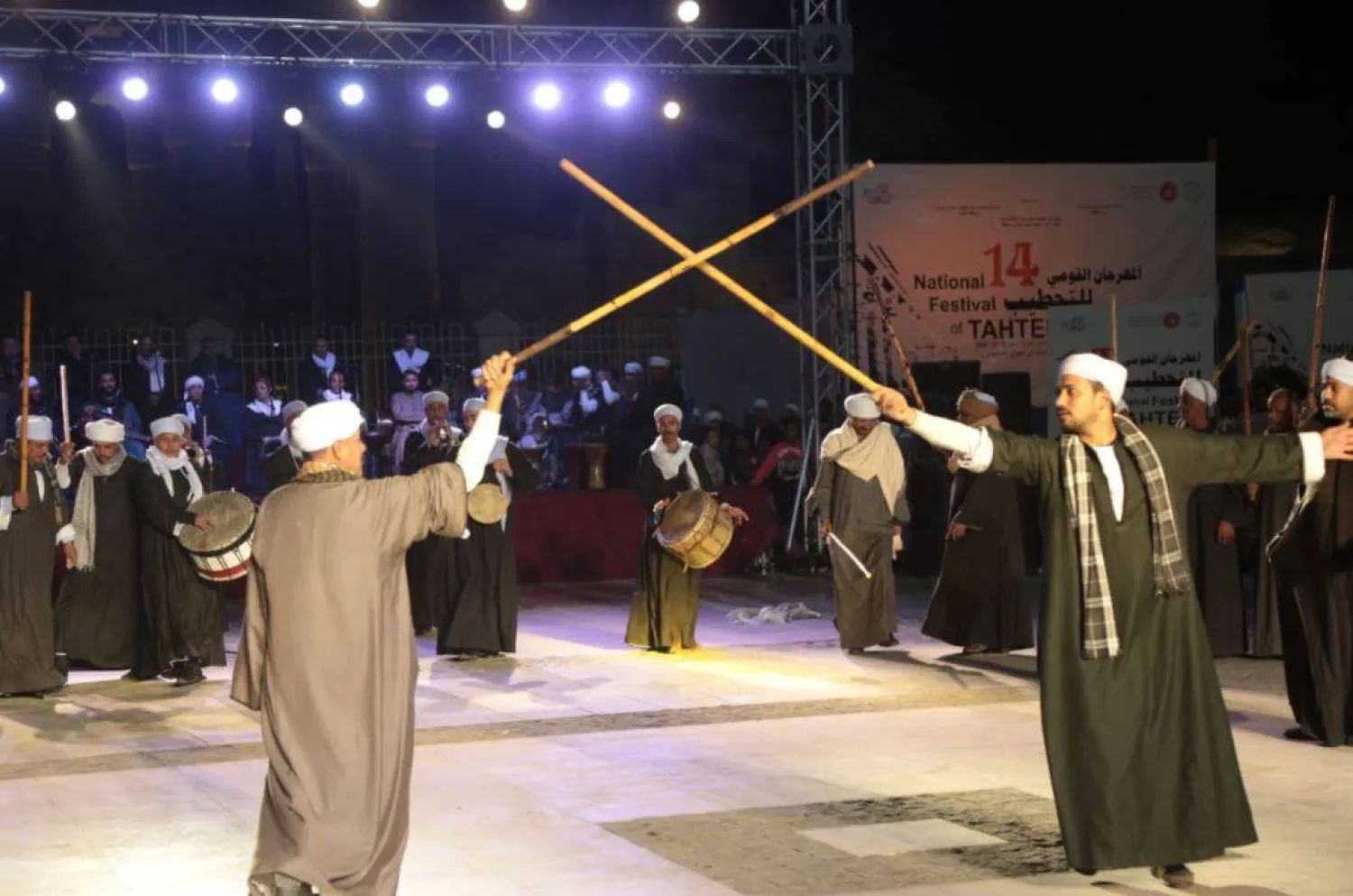 د. كمال يونس يكتب.. دليل فن التحطيب.. لعبة الرجال