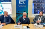 رئيس اقتصادية قناة السويس يشارك بالمائدة المستديرة لمجلس الأعمال للتفاهم الدولي (BCIU) وبنك HSBC