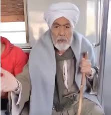 رسالة إلى السيد المسن في المترو سيّدي العزيز