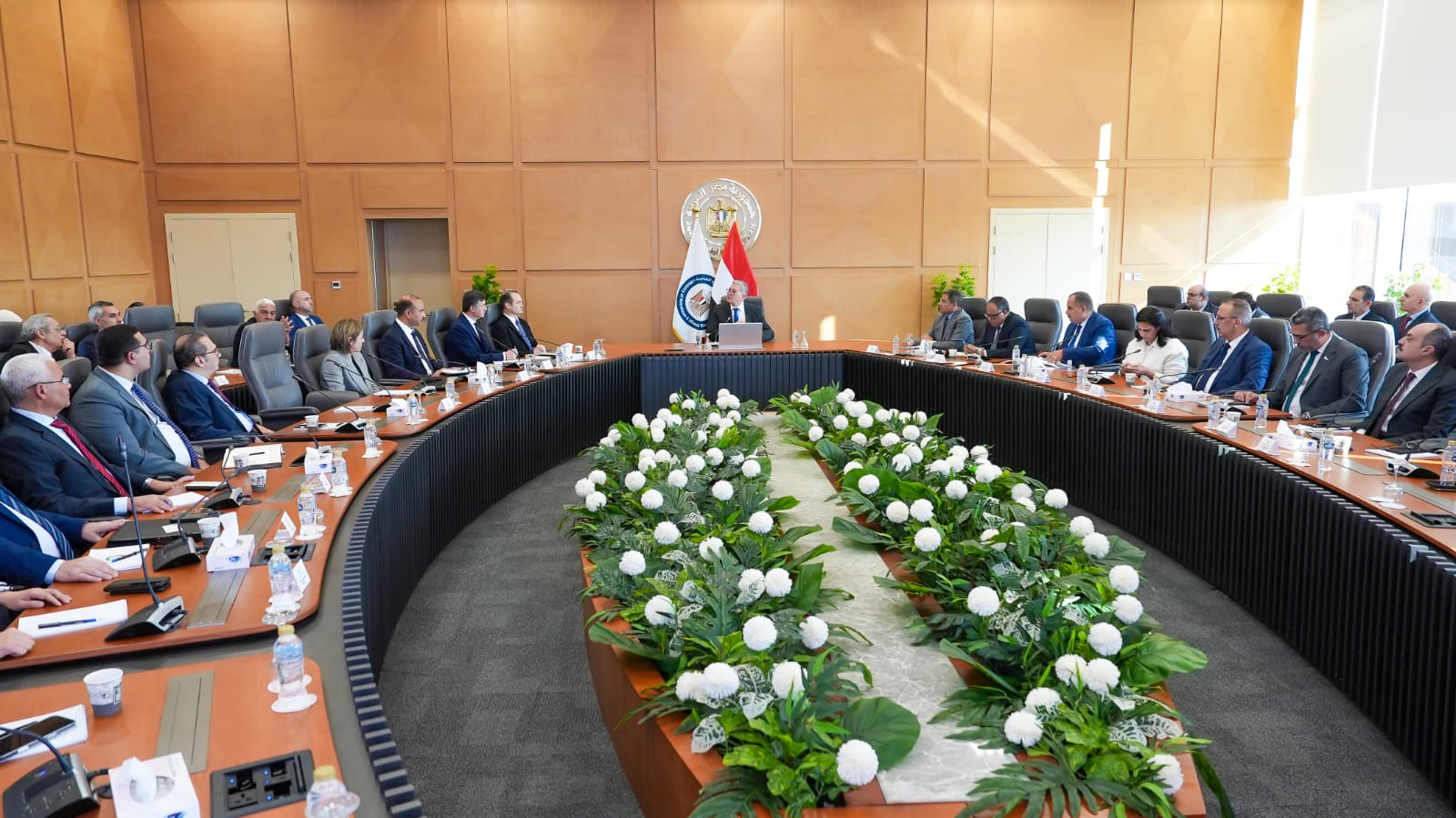 بدوى يناقش الخطة الجديدة للإستكشاف والإنتاج مع رؤساء الشركات العالمية العاملة في مصر