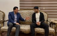 صبحى يستقبل البطل العالمي مصطفى حسين بعد إنهاء أزمة محاولة تجنيسه وعودته إلى صفوف المنتخب الوطني
