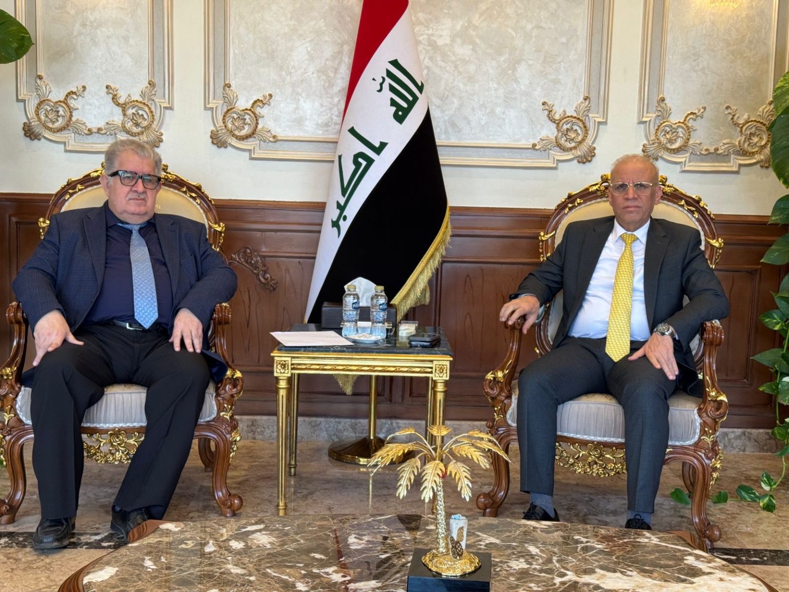 سفير العراق يستقبل نخبة من الطلبة العراقيين الدارسين في الجامعات المصرية