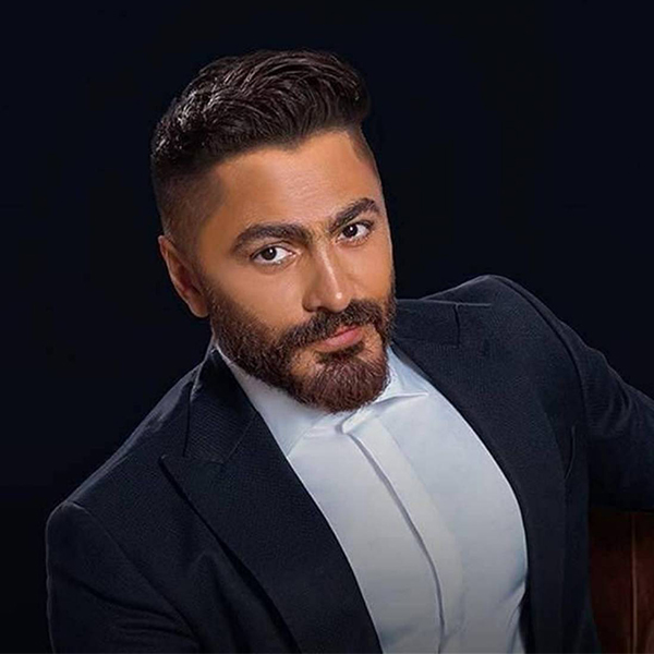 15 يناير.. تامر حسني يشعل مهرجان 