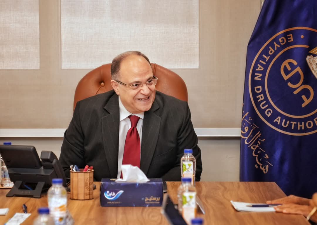 هيئة الدواء تبحث مع «الشركة القابضة» و«هالو» الصينية سبل توطين الصناعات الدوائية المتقدمة