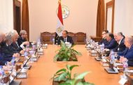 وزير الخارجية يستقبل وفدًا من رجال الأعمال الكنديين