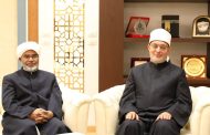 مفتي الجمهورية يبحث مع رئيس اللجنة الشرعية بالمجلس الأوروبي الإسلامي سُبل التعاون
