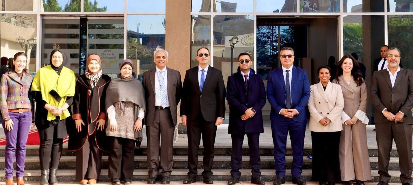 عثمان يبحث مع وفد منظمة الصحة العالمية آليات تنفيذ المبادرة الإقليمية