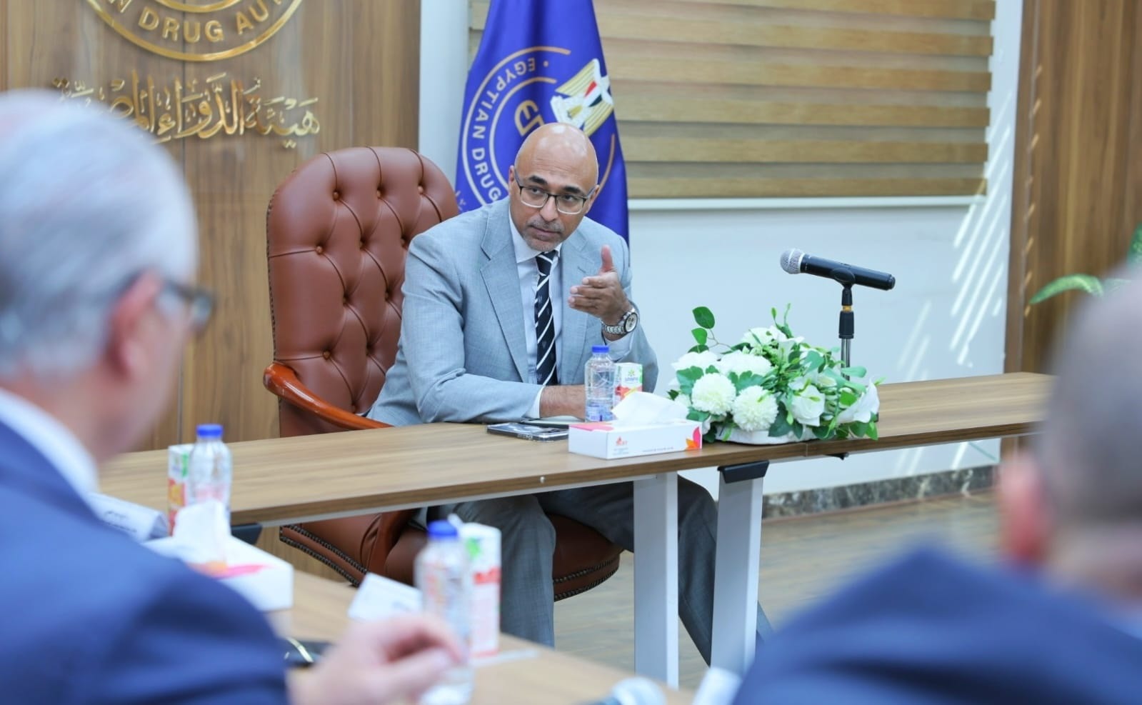 الصيادلة.. تبحث مع هيئة الدواء.. مستجدات تنفيذ قرار سحب الأدوية منتهية الصلاحية