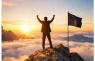 آمال عمر الشاعر تكتب.. انتصار في معركة اليأس