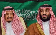 خادم الحرمين الشريفين وولي العهد يوجهان بتكثيف الجسور الجوية والبحرية والبرية لإغاثة الشعب الفلسطيني في غزة