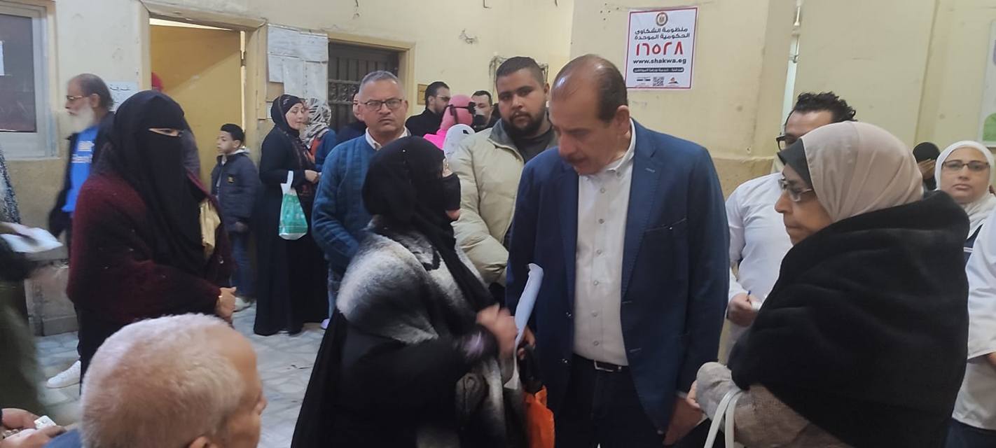 نائب وزير الصحة يتفقد مستشفيات حلوان العام والمنيرة العام والحوض المرصود بالقاهرة