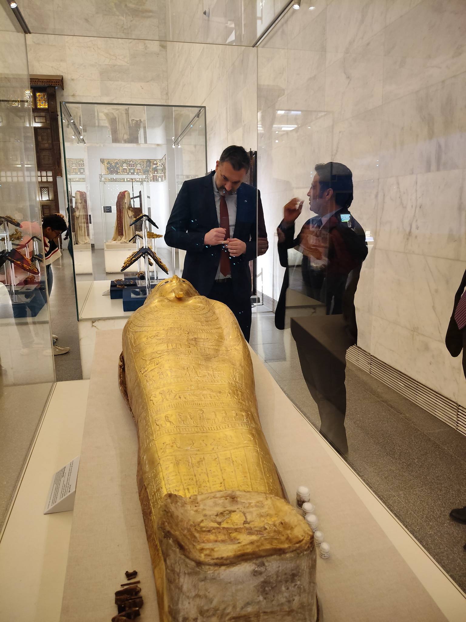 متحفا القومي للحضارة المصرية والمصري الكبير يستقبلان وزير خارجية البوسنة والهرسك