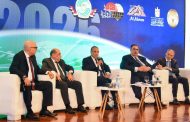 وزير الخارجية يشارك في ندوة مجلة السياسة الدولية